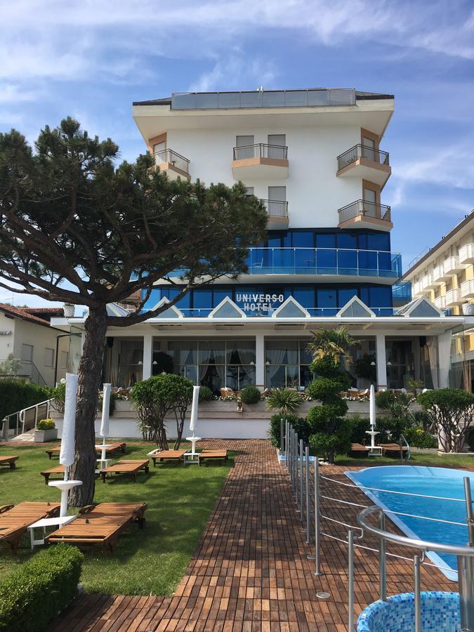 Hotel Universo Lido di Jesolo Exterior foto